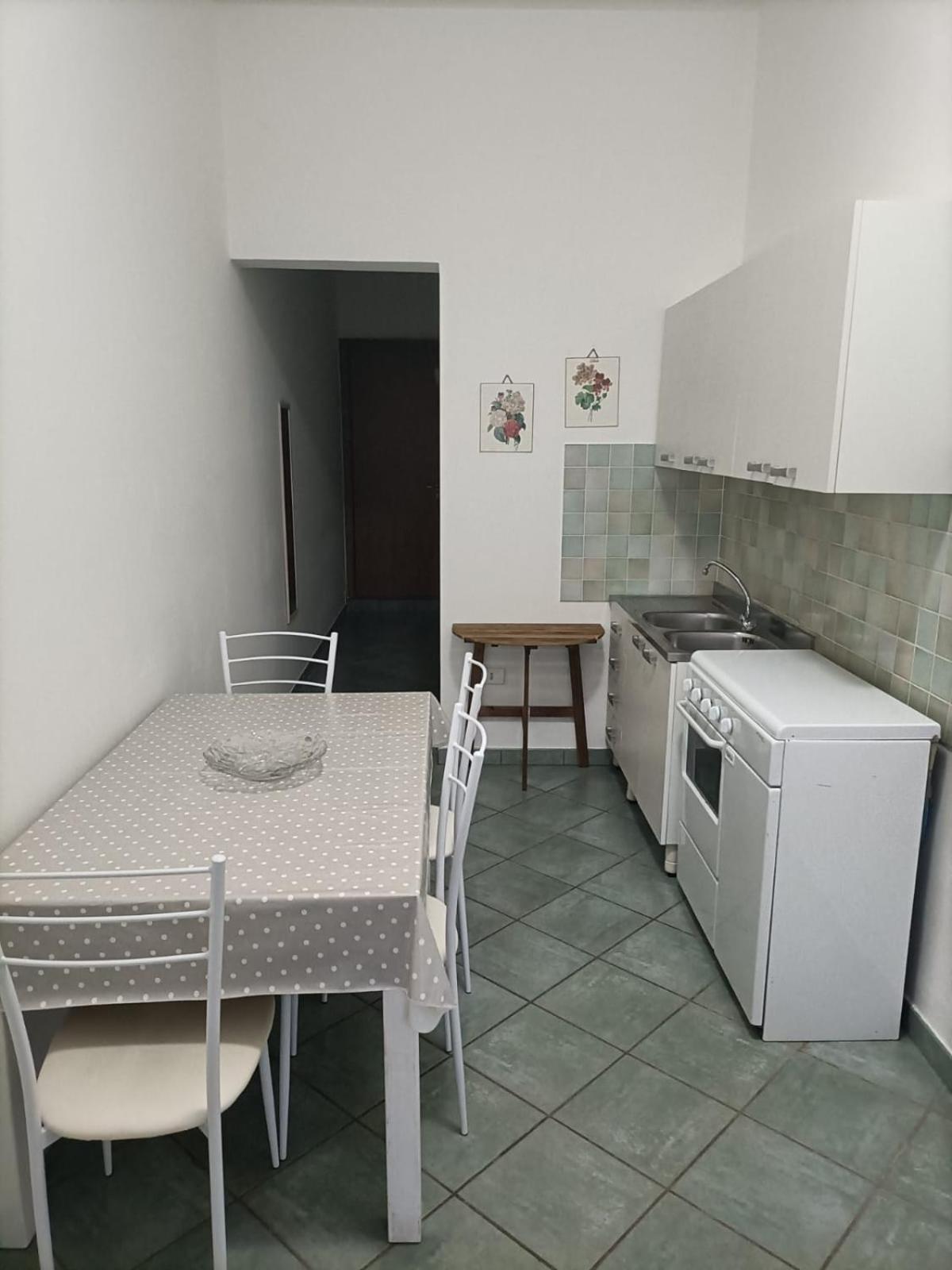 Casa Martina Apartment Santa Maria al Bagno Bagian luar foto
